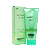 绿茶泡沫洗面奶