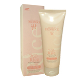 大米泡沫洗面奶